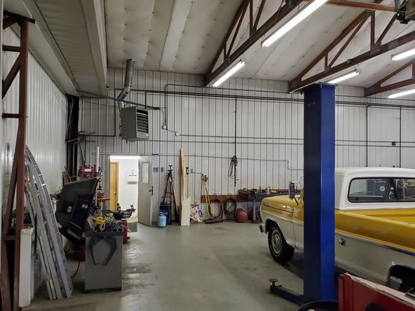 31 S Ludlow Rd, Urbana, OH 43078